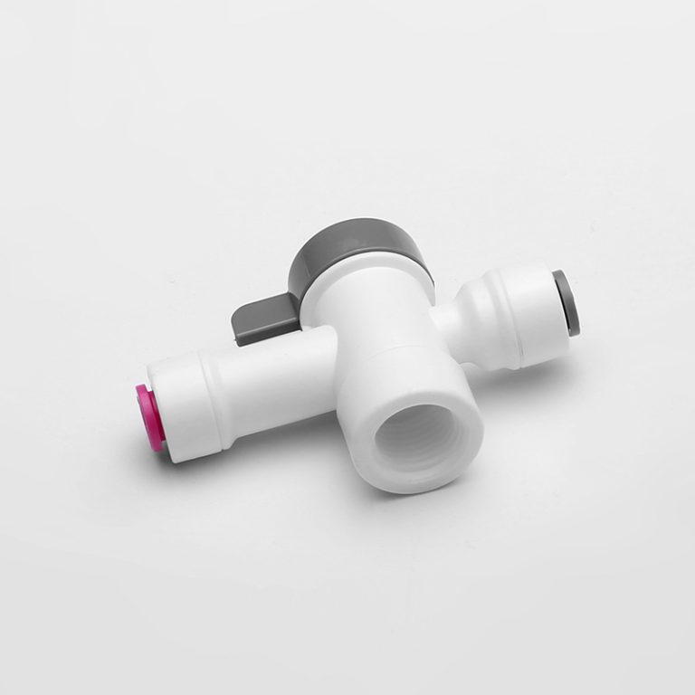 will plumbers putty work on plastic